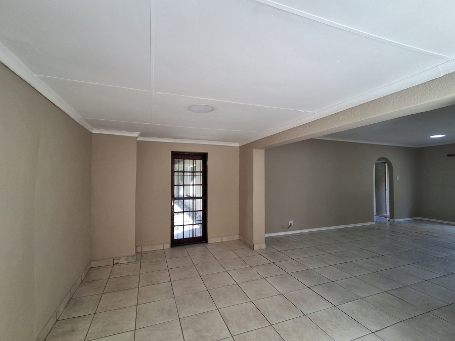 3 Bedroom Property for Sale in La Hoff North West